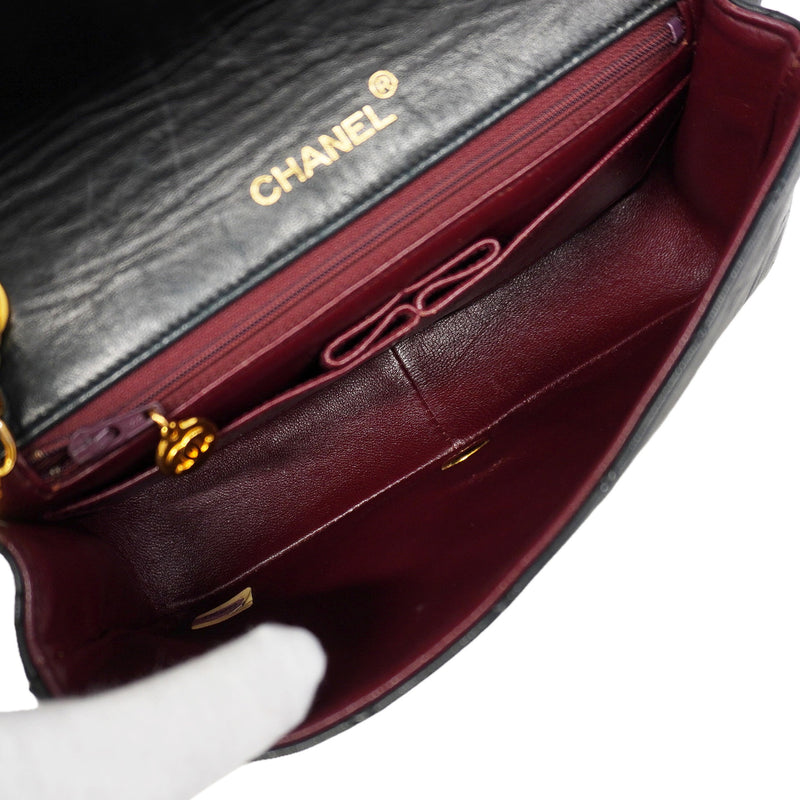 【6kd4196】シャネル ショルダーバッグ マトラッセ チェーンショルダー ラムスキン ブラック ゴールド金具【中古】レディース