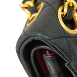 【6kd4198】シャネル ショルダーバッグ マトラッセ Wフラップ Wチェーン ラムスキン ブラック ゴールド金具【中古】レディース