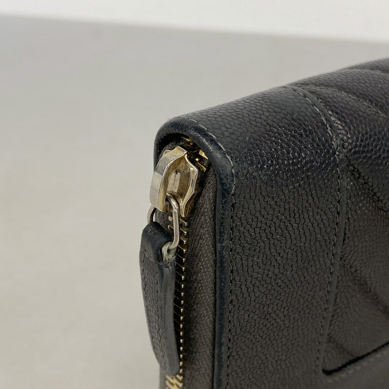 【6kd4231】シャネル 長財布 シェブロン キャビアスキン ブラック ゴールド金具【中古】レディース