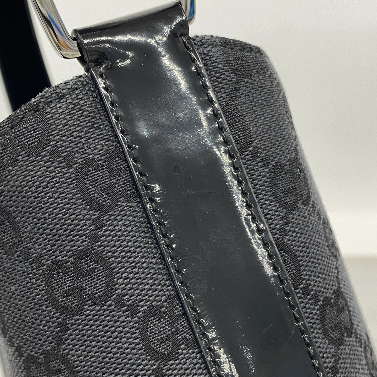 【6kd4233】グッチ ハンドバッグ GGキャンバス 001 3753 キャンバス ブラック シルバー金具【中古】レディース