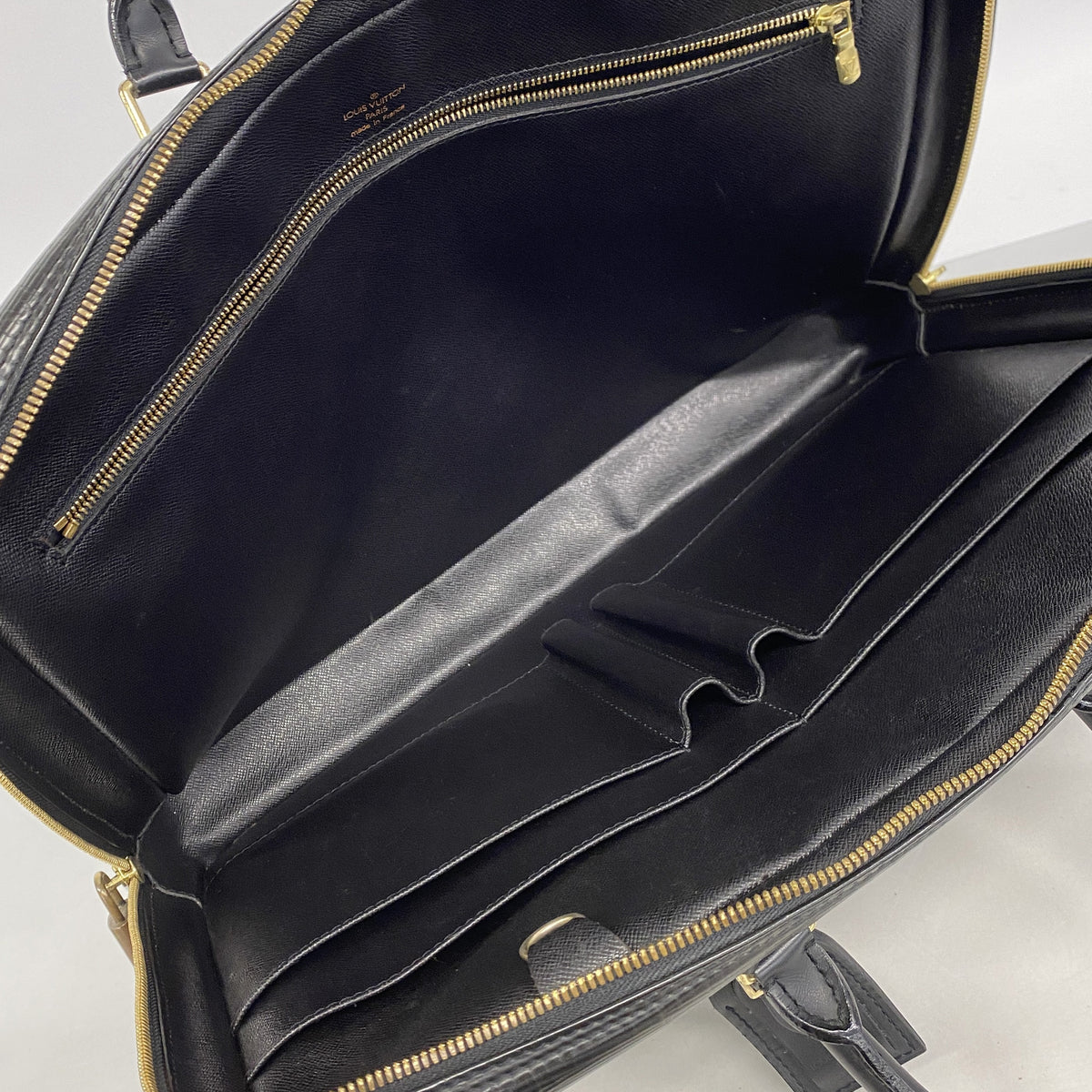 【6kd4265】ルイヴィトン ビジネスバッグ エピ ポルトドキュマンヴォワヤージュ M59162 ノワール【中古】メンズ