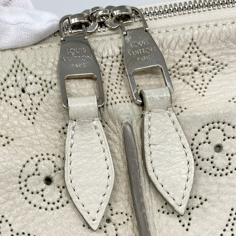 【6kd4270】ルイヴィトン ショルダーバッグ マヒナ セレネPM M94275 ベージュ【中古】レディース