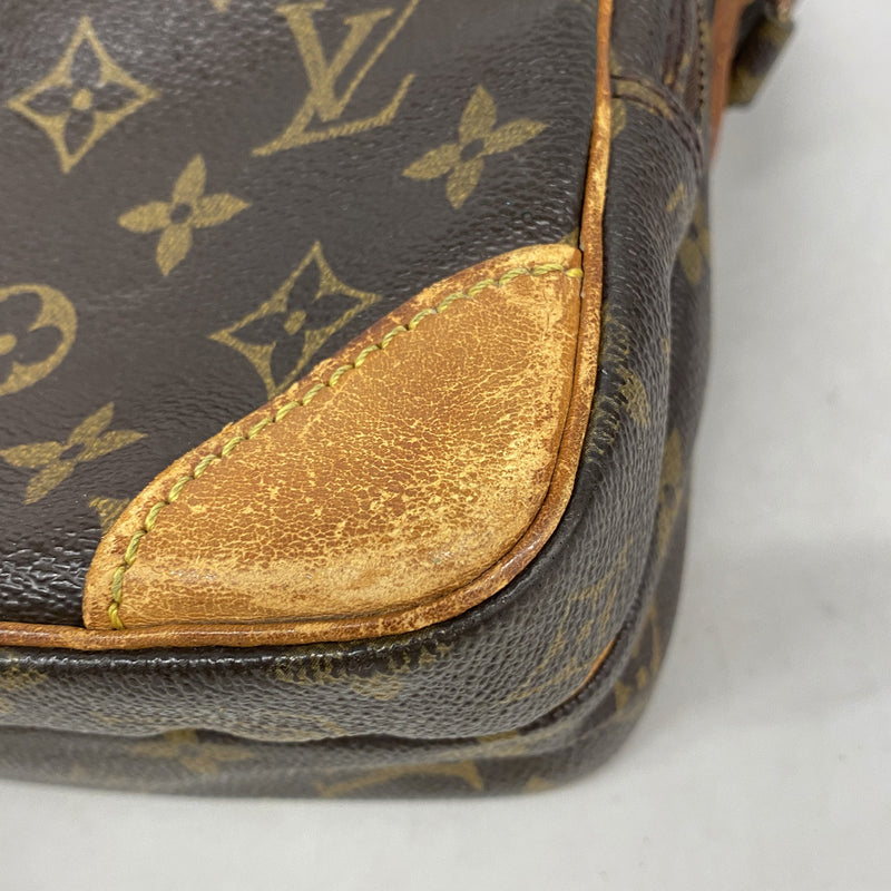 【6kd4283】ルイヴィトン ショルダーバッグ モノグラム アマゾン M45236 ブラウン【中古】レディース