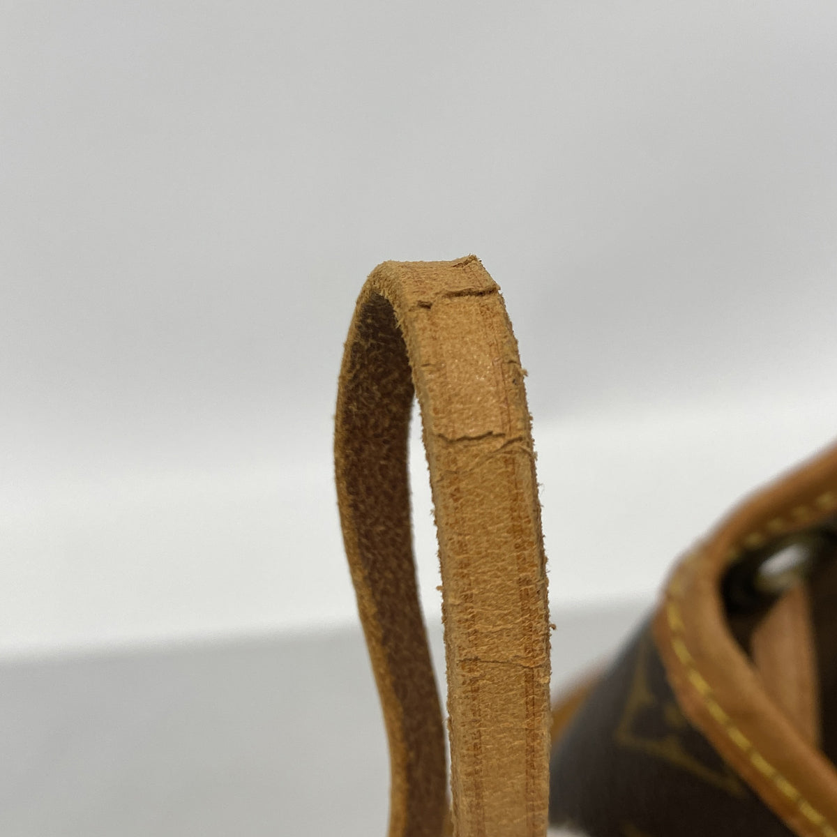 【6kd4297】ルイヴィトン ショルダーバッグ モノグラム ノエ M42224 ブラウン【中古】レディース