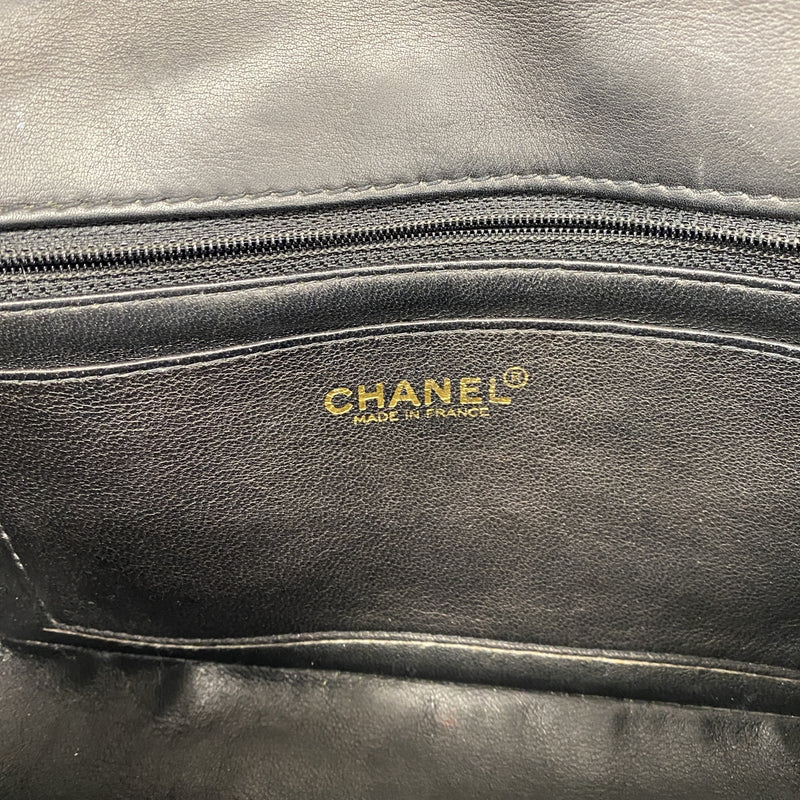 【6kd4325】シャネル ショルダーバッグ チョコバー チェーンショルダー ラムスキン ブラック ゴールド金具【中古】レディース
