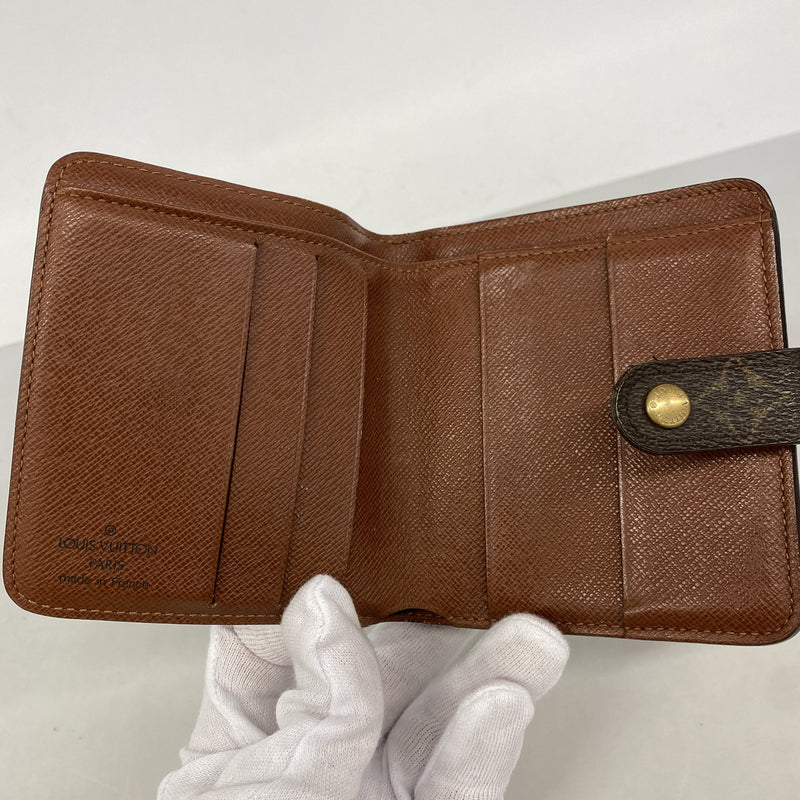 【6kd4332】ルイヴィトン 財布 モノグラム コンパクトジップ M61667 ブラウン【中古】レディース
