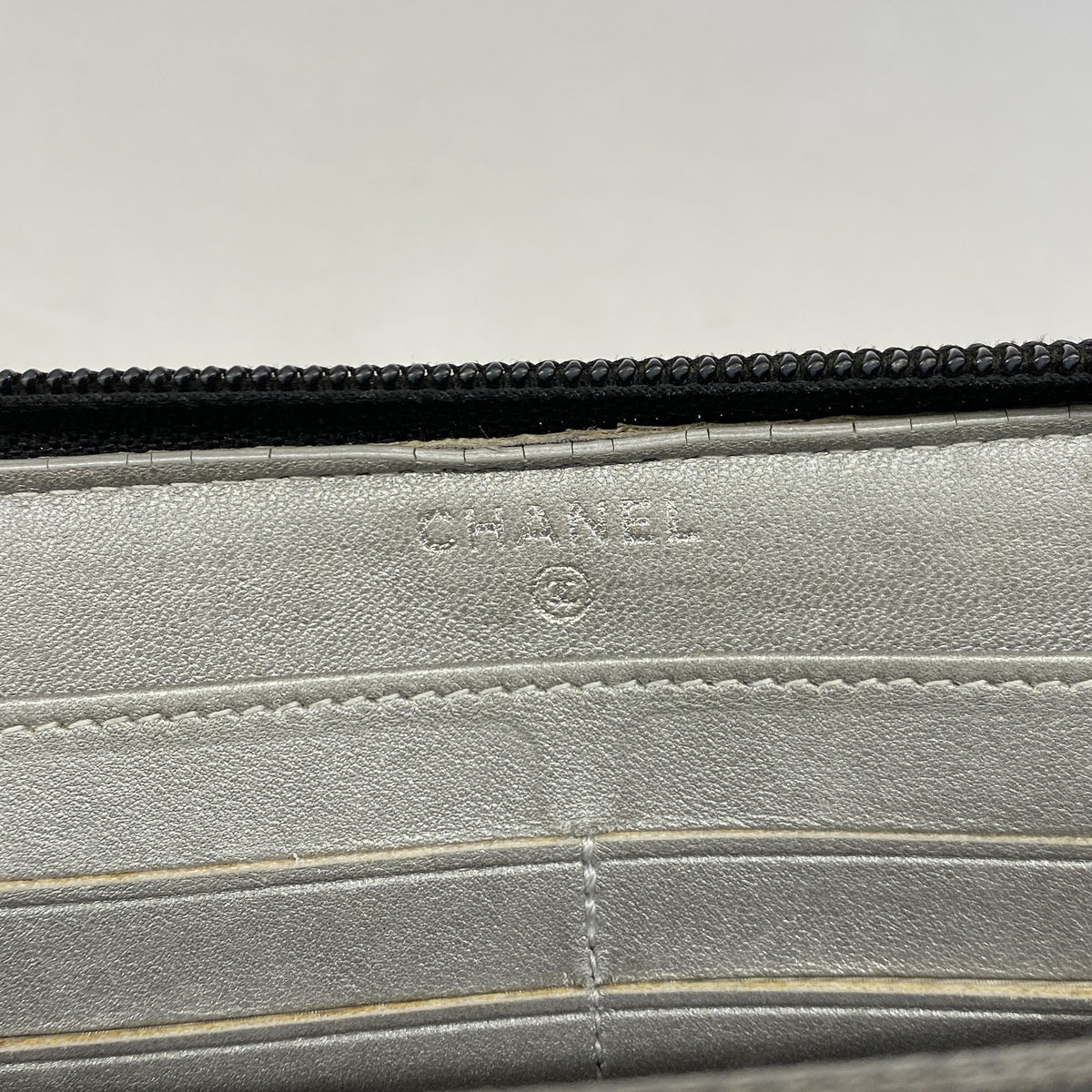 【6kd4334】シャネル 長財布 カメリア ラムスキン ブラック シルバー金具【中古】レディース