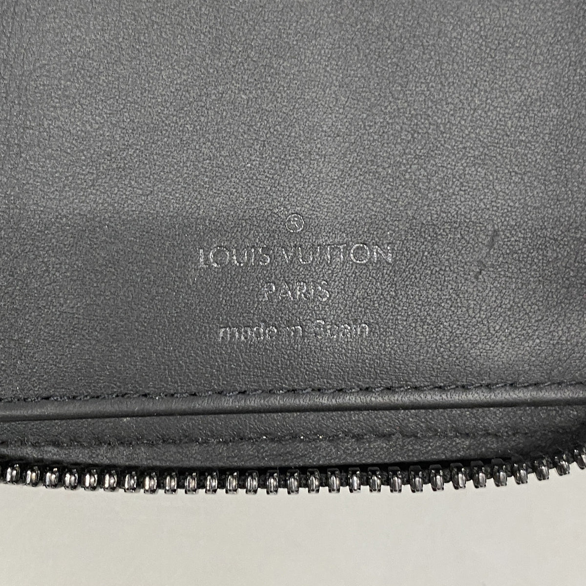 【6kd4368】ルイヴィトン 長財布 モノグラム・シャドウ ジッピーウォレットヴェルティカル M62902 ブラック【中古】メンズ