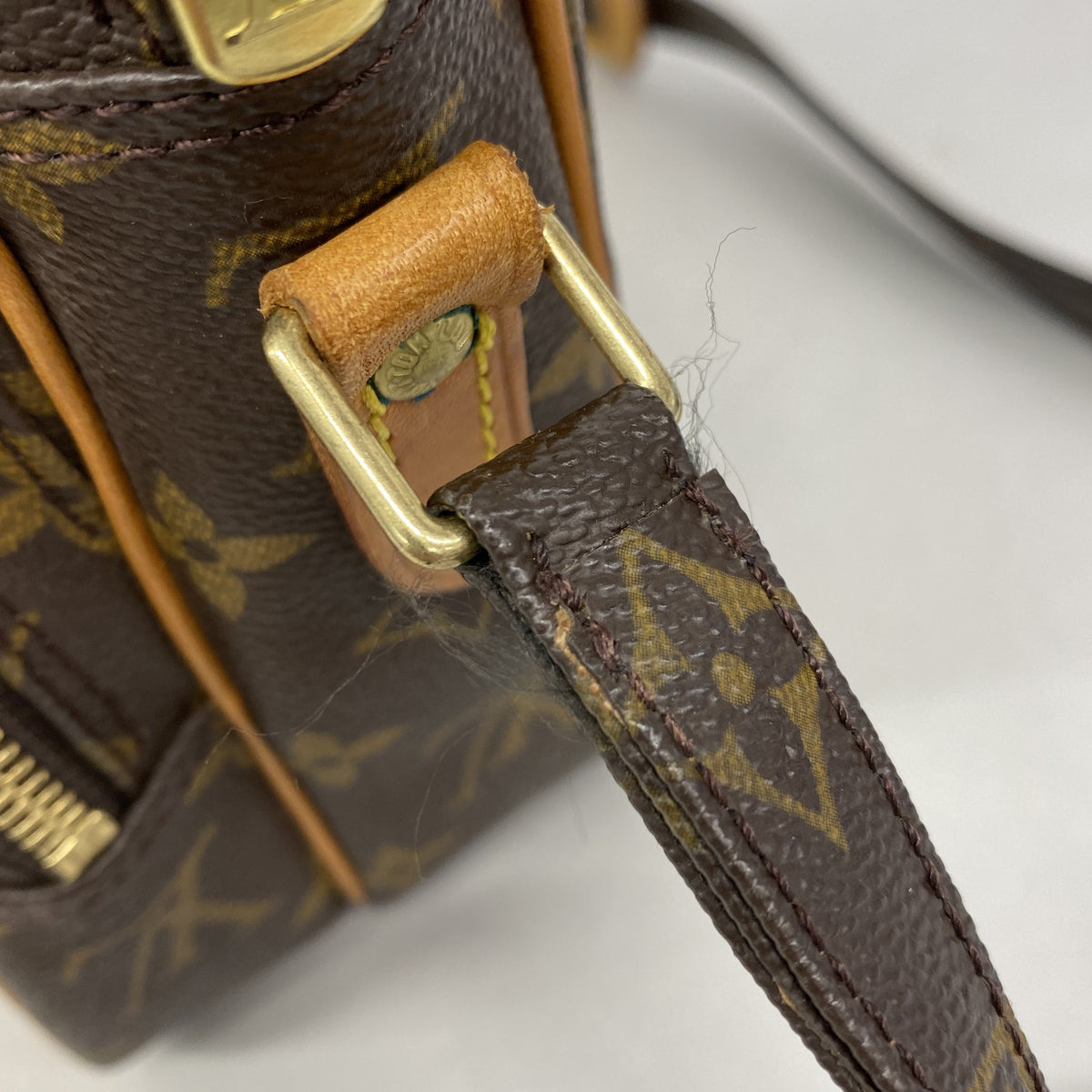 【6kd4378】ルイヴィトン ショルダーバッグ モノグラム アマゾン M45236 ブラウン【中古】レディース