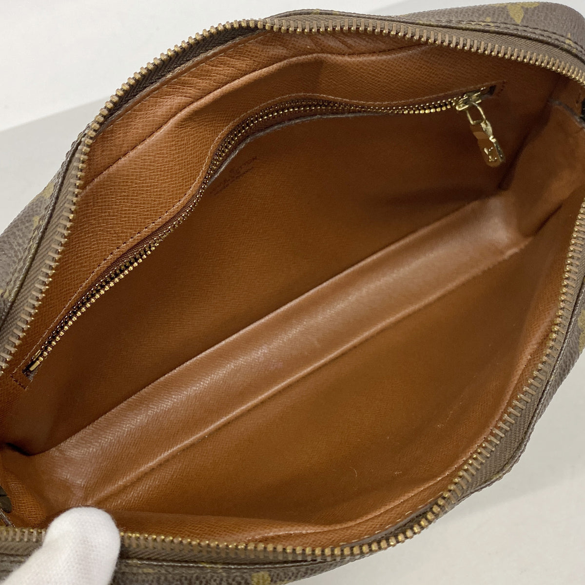【6kd4381】ルイヴィトン クラッチバッグ モノグラム マルリードラゴンヌGM M51825 ブラウン【中古】レディース