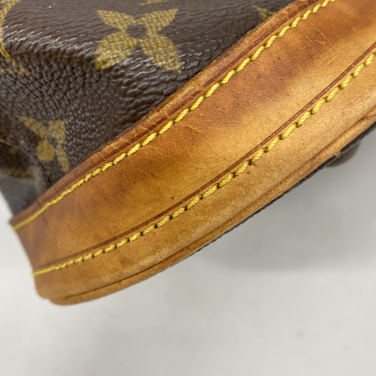 【6kd4410】ルイヴィトン トートバッグ モノグラム バケットPM M42238 ブラウン【中古】レディース
