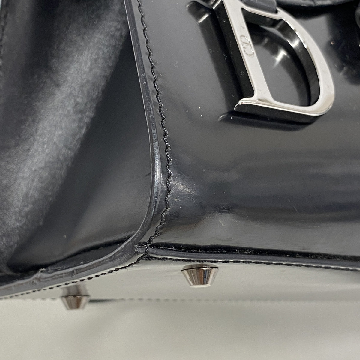 【6kd4416】クリスチャンディオール ショルダーバッグ サドル レザー ブラック シルバー金具【中古】レディース