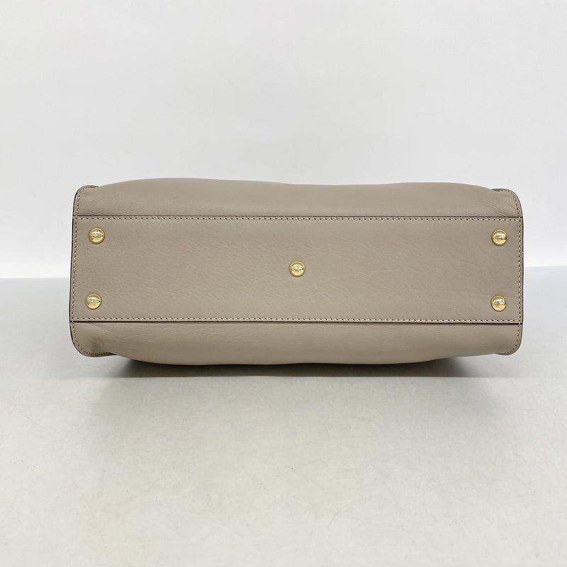 【6kd4417】フェンディ ハンドバッグ ピーカブー レザー ベージュ ゴールド金具 2wayバッグ【中古】レディース