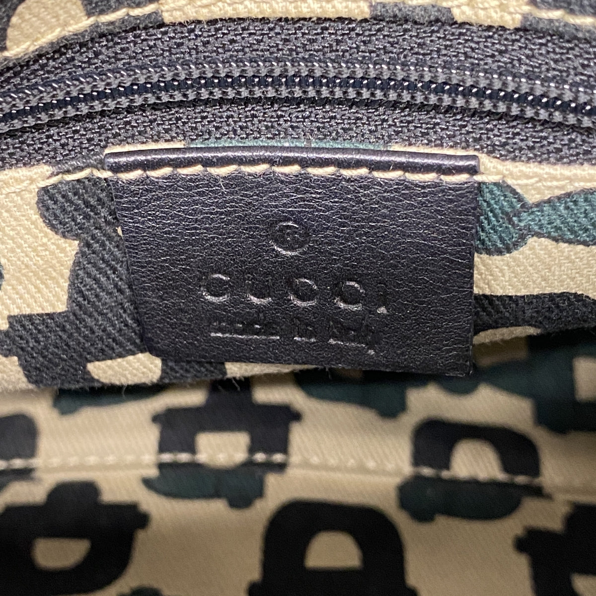 【6kd4428】グッチ ハンドバッグ グッチシマ 130942 レザー ブラック シャンパンゴールド金具【中古】レディース