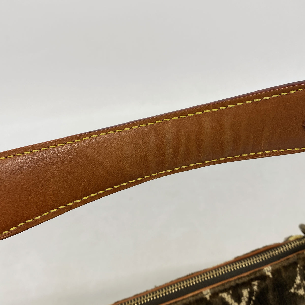 【6kd4441】ルイヴィトン ポーチ モノグラム・トロンプルイユ ポシェットアクセソワール M92710 クロコダイル ブラウン【中古】レディース
