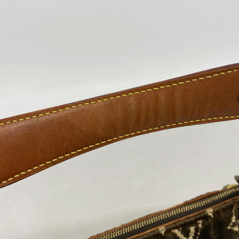 【6kd4441】ルイヴィトン ポーチ モノグラム・トロンプルイユ ポシェットアクセソワール M92710 クロコダイル ブラウン【中古】レディース
