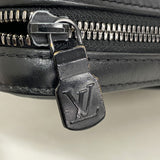 【6kd4475】ルイヴィトン ショルダーバッグ モノグラム･シャドウ デュオメッセンジャー M69827 ブラック【中古】メンズ