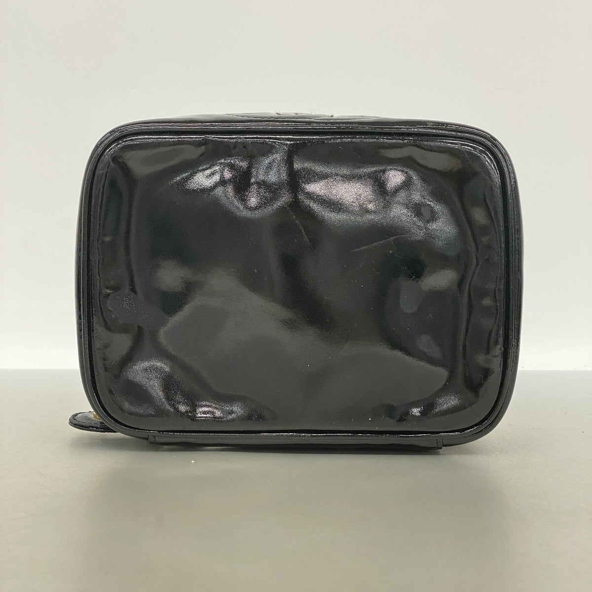 【6kd4489】シャネル バニティバッグ パテントレザー ブラック ゴールド金具【中古】レディース