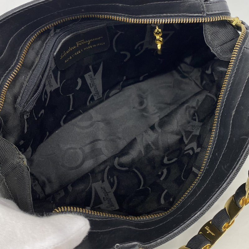 【6kd4531】サルヴァトーレフェラガモ ハンドバッグ ヴァラ キャンバス ブラック ゴールド金具【中古】レディース