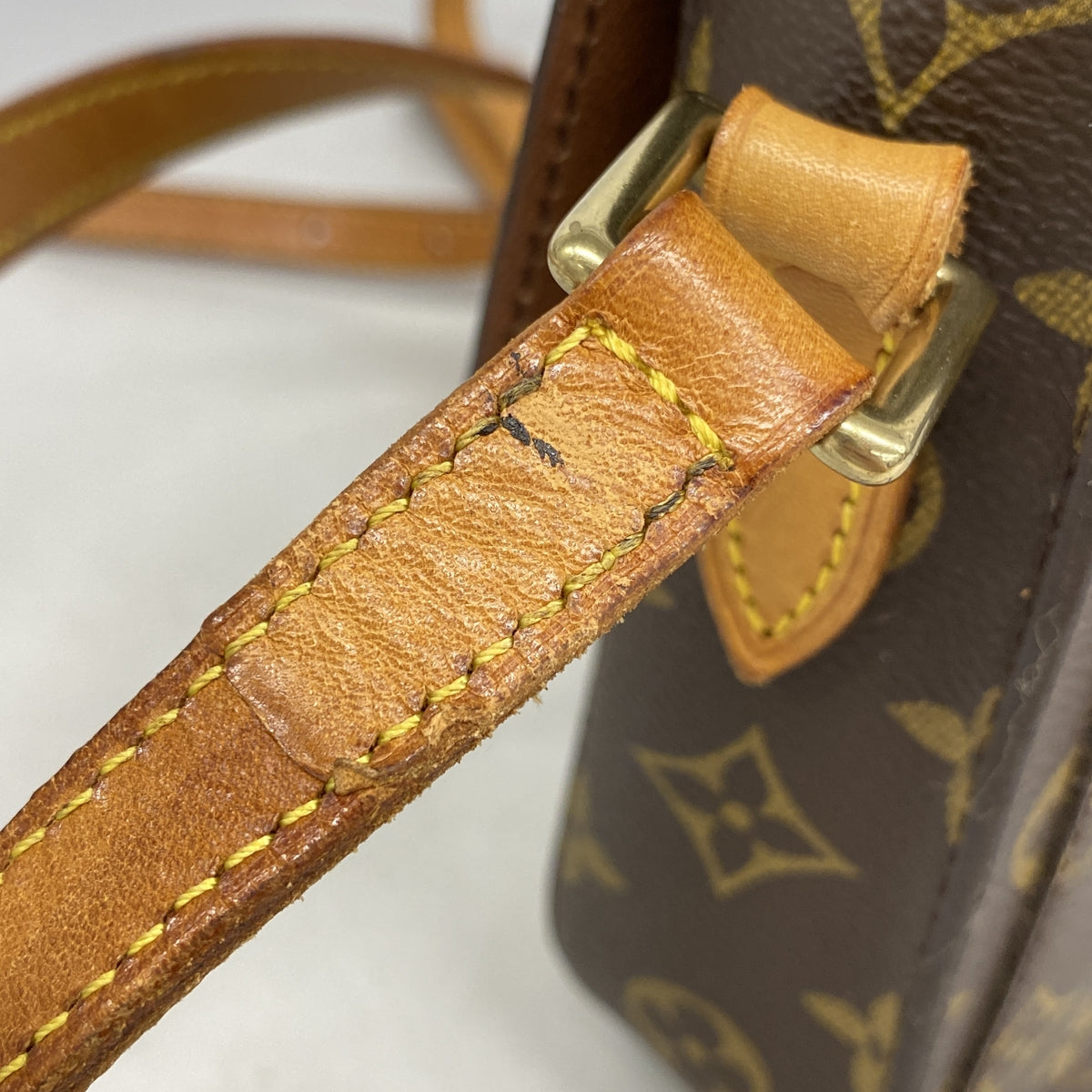 【6kd4586】ルイヴィトン ショルダーバッグ モノグラム サンクルーMM M51243 ブラウン【中古】レディース