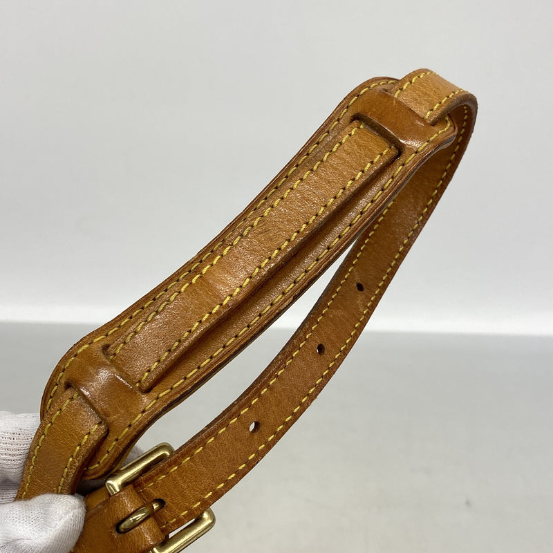 【6kd4586】ルイヴィトン ショルダーバッグ モノグラム サンクルーMM M51243 ブラウン【中古】レディース