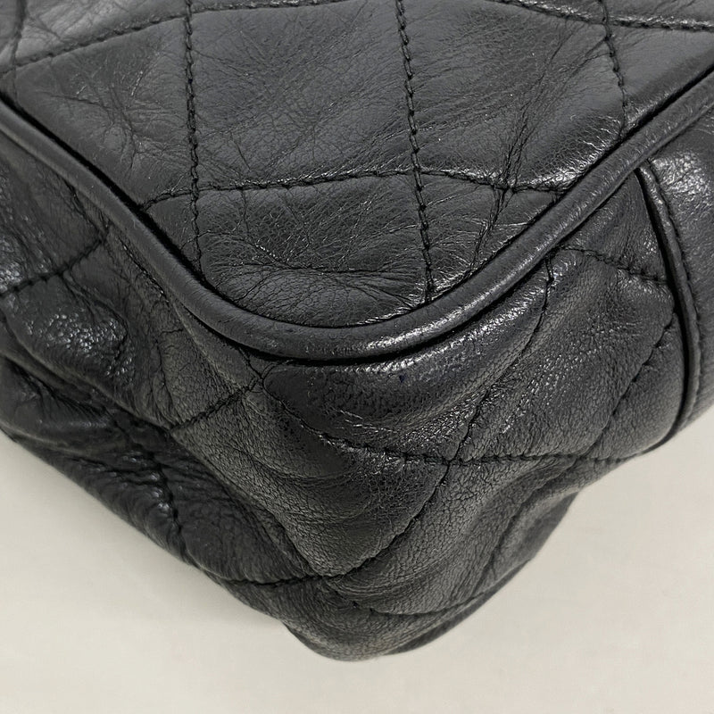 【6kd4686】シャネル ショルダーバッグ マトラッセ フリンジ付きチェーンショルダー ラムスキン ブラック ゴールド金具【中古】レディース