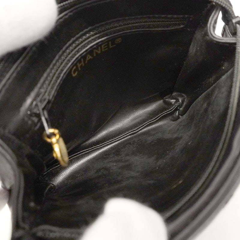 【6kd4701】シャネル ウエストバッグ マトラッセ ラムスキン ブラック ゴールド金具【中古】レディース