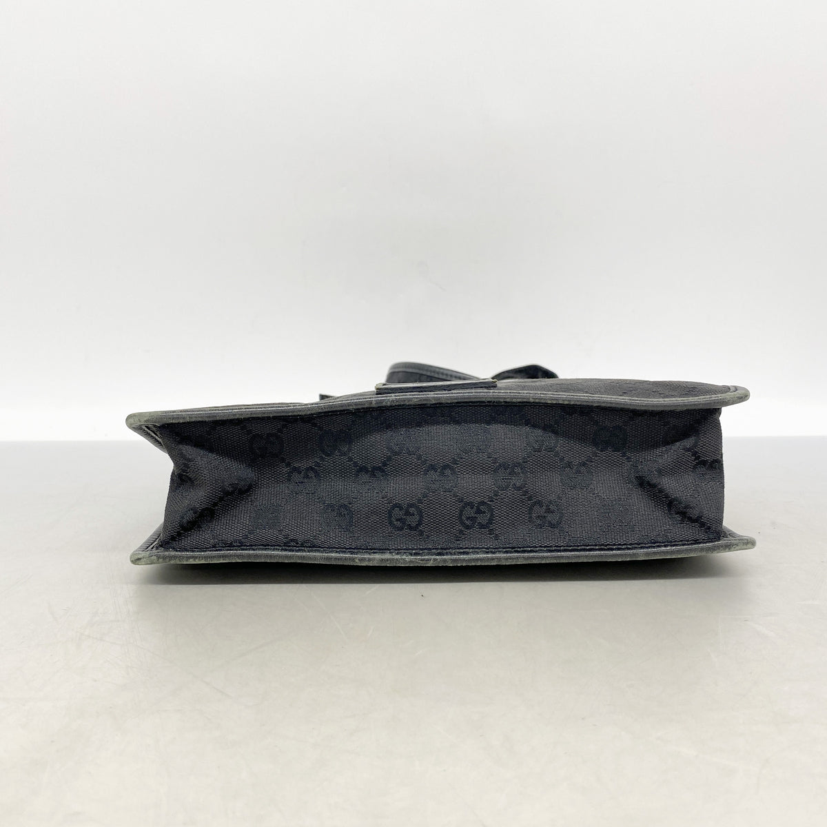 【6kd4748】グッチ ショルダーバッグ GGキャンバス 91762 キャンバス ブラック シルバー金具【中古】レディース