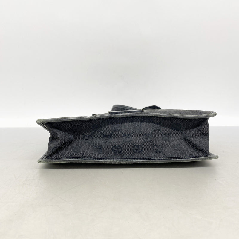 【6kd4748】グッチ ショルダーバッグ GGキャンバス 91762 キャンバス ブラック シルバー金具【中古】レディース