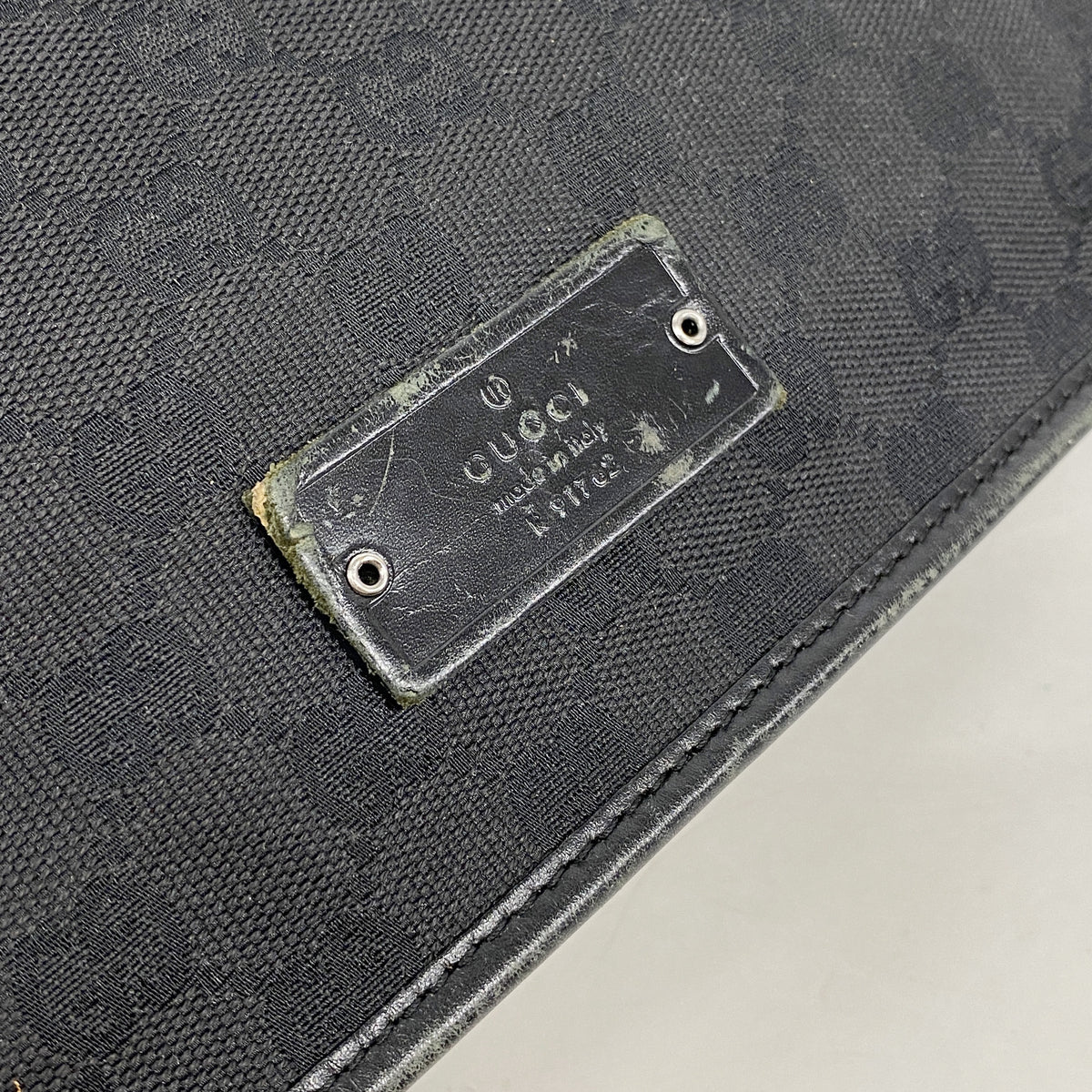 【6kd4748】グッチ ショルダーバッグ GGキャンバス 91762 キャンバス ブラック シルバー金具【中古】レディース
