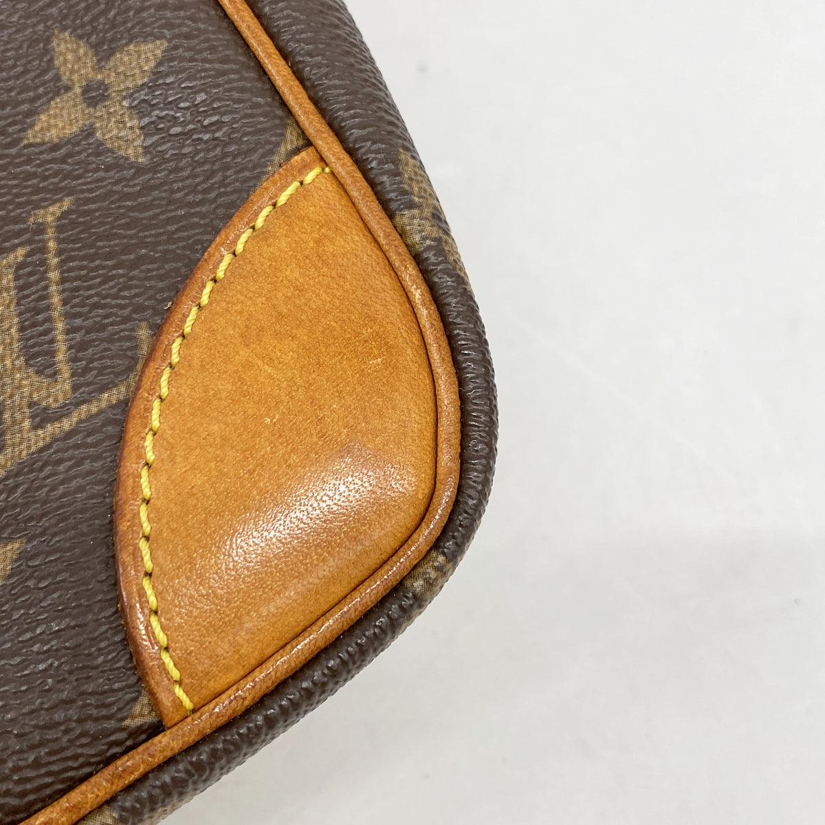 【6kd4766】ルイヴィトン ショルダーバッグ モノグラム ダヌーブ M45266 ブラウン【中古】レディース