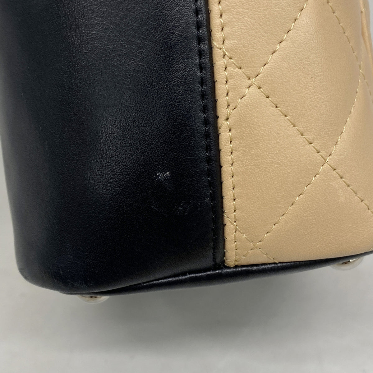 【6kd4770-h】シャネル トートバッグ カンボン ラムスキン ベージュ ブラック【中古】レディース