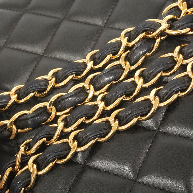 【6kd4814】シャネル ショルダーバッグ デカマトラッセ Wフラップ Wチェーン ラムスキン ブラック ゴールド金具【中古】レディース