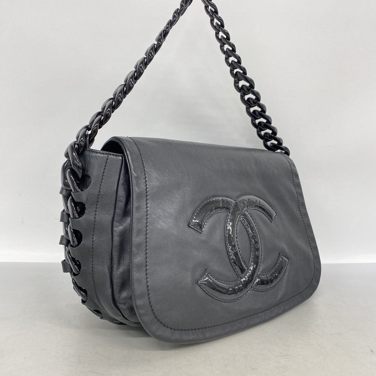 【6kd4831】シャネル ショルダーバッグ チェーンショルダー レザー ブラック シルバー金具【中古】レディース