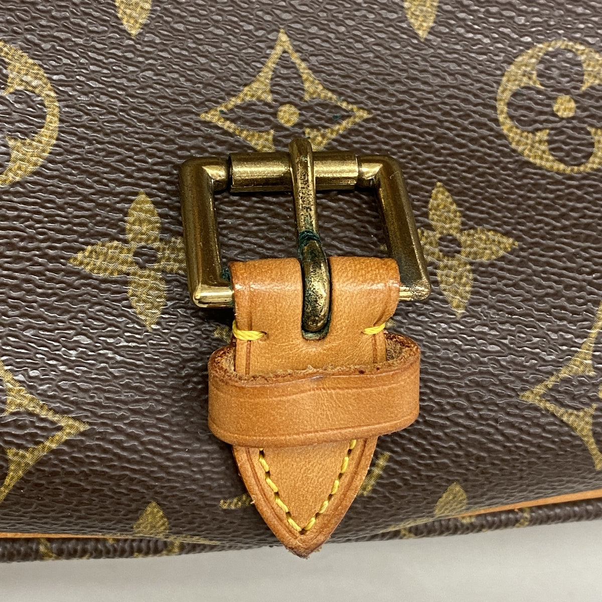 【6kd4847】ルイヴィトン ショルダーバッグ モノグラム ソローニュ M42250 ブラウン【中古】レディース