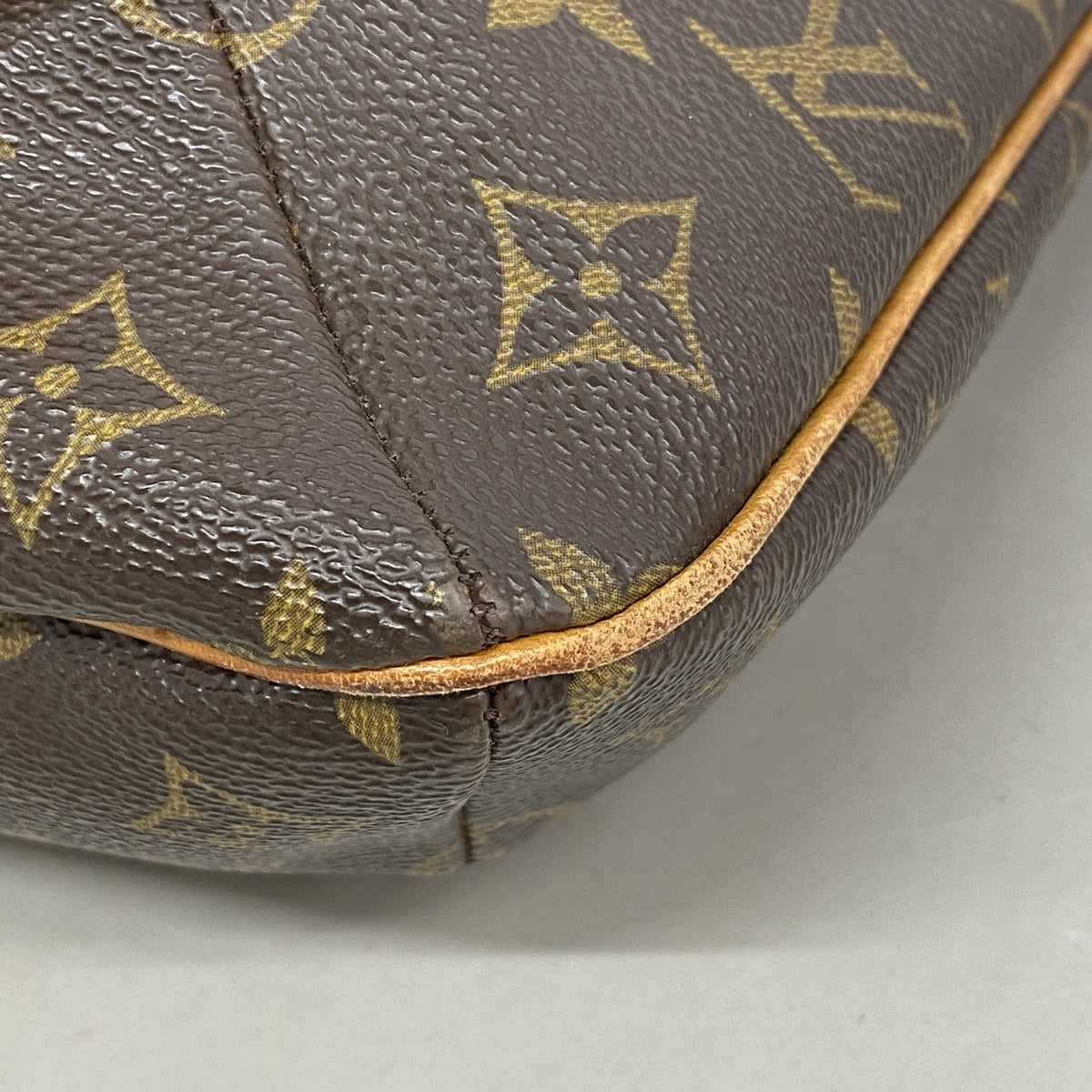 【6kd4849】ルイヴィトン ショルダーバッグ モノグラム ミュゼット M51256 ブラウン【中古】レディース