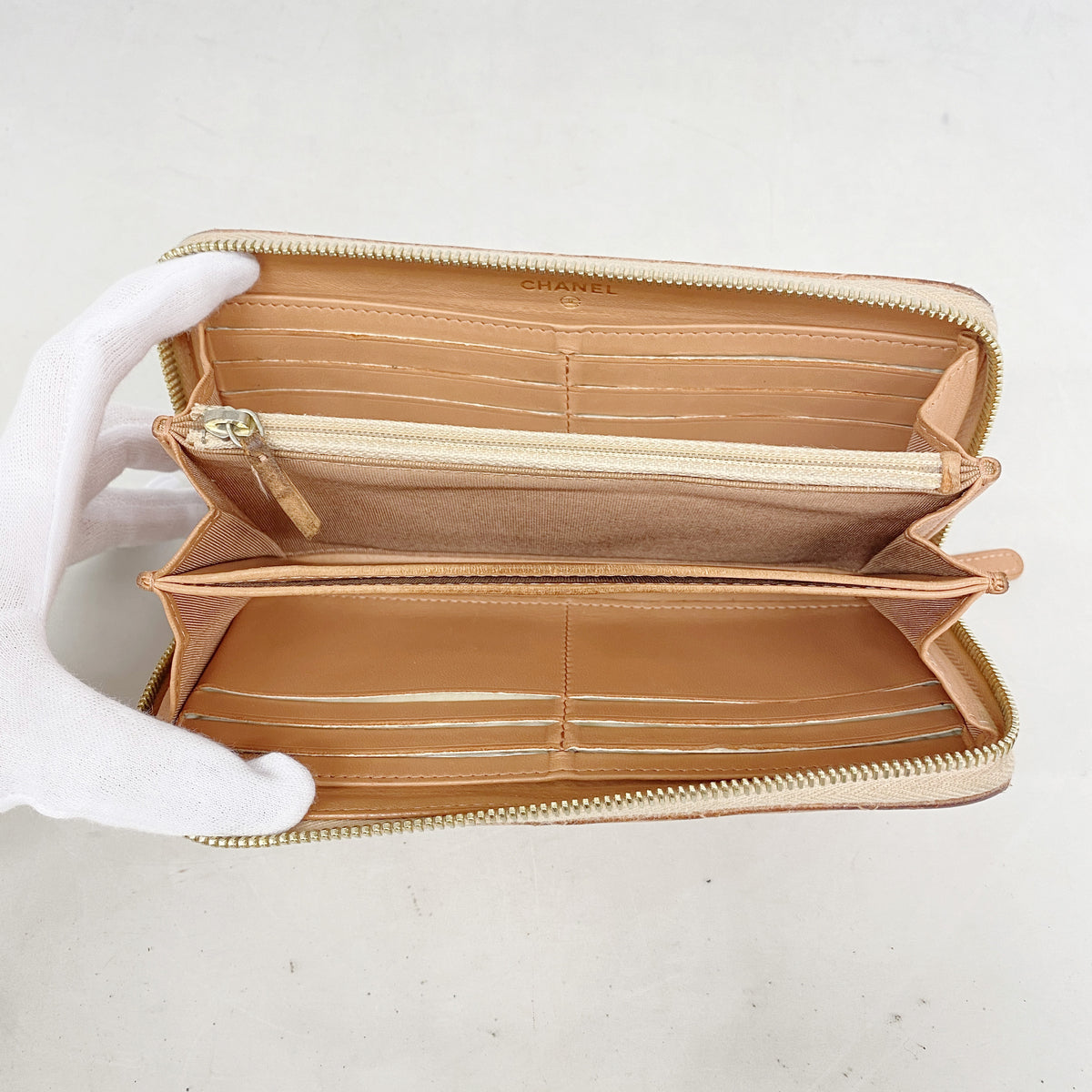 【6kd4862】シャネル 長財布 マトラッセ ラムスキン コーラル ゴールド金具【中古】レディース