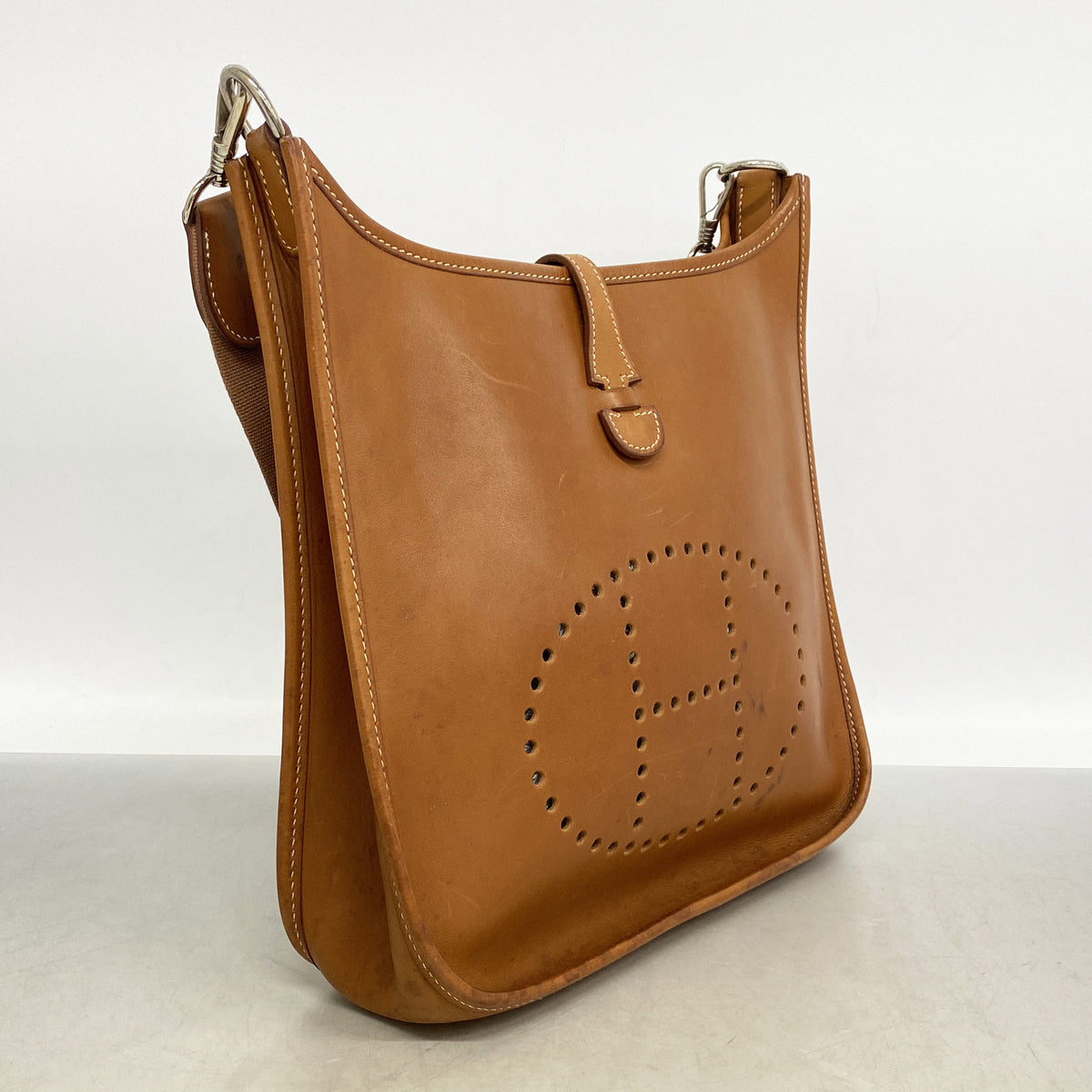 【6kd4864】エルメス ショルダーバッグ エヴリン1PM バレニア フォーヴ シルバー金具 □D刻印【中古】レディース