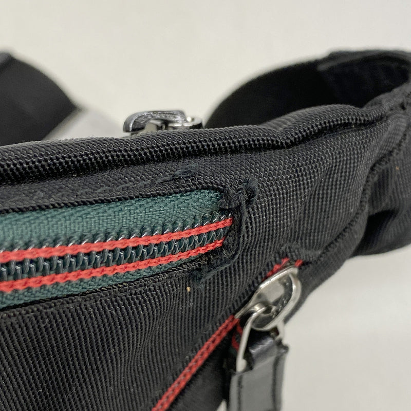 【6kd4865】グッチ ウエストバッグ シェリーライン 122350 ナイロン ブラック シルバー金具【中古】メンズ レディース ユニセックス