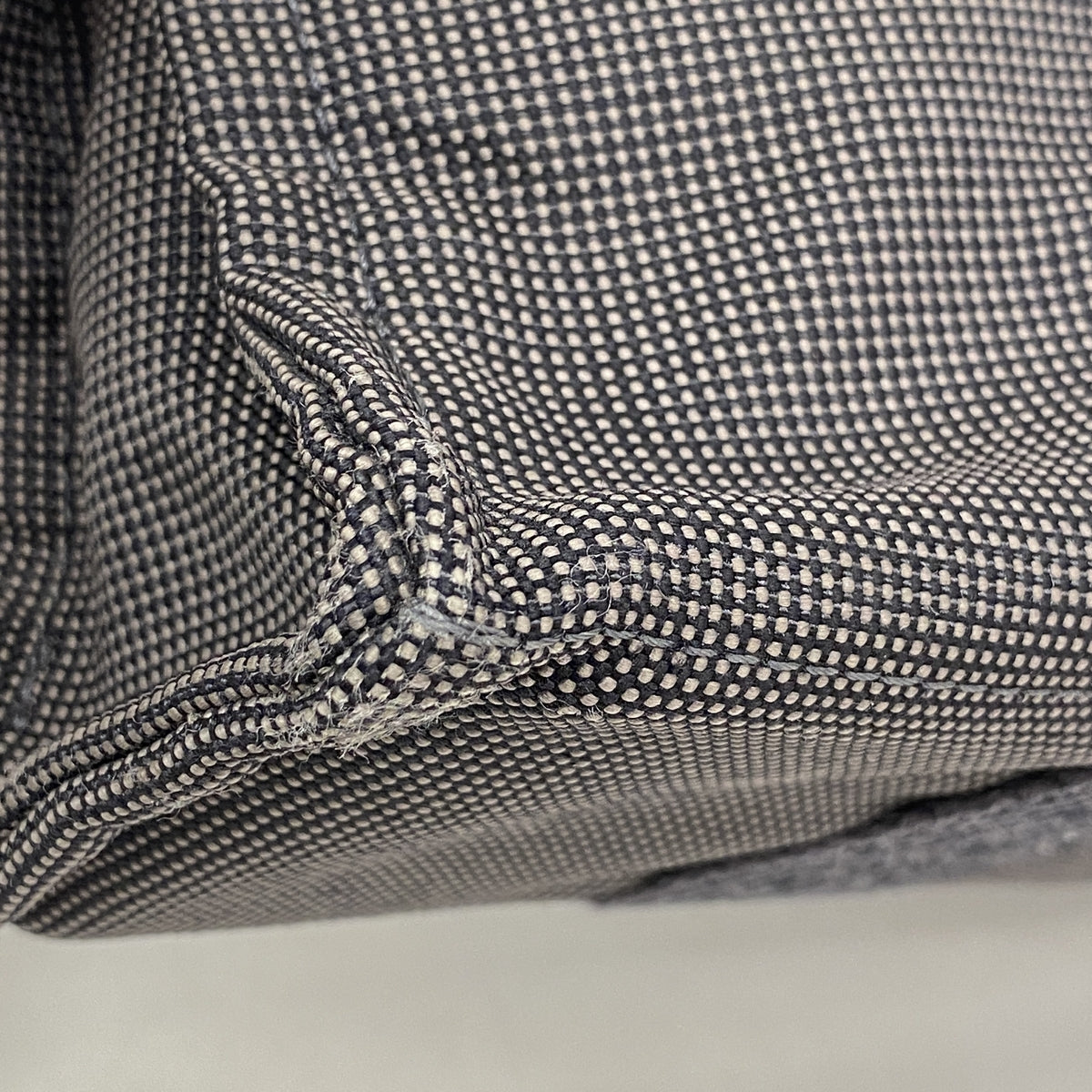 【6kd4883】エルメス トートバッグ エールラインPM ナイロン グレー シルバー金具【中古】メンズ レディース ユニセックス