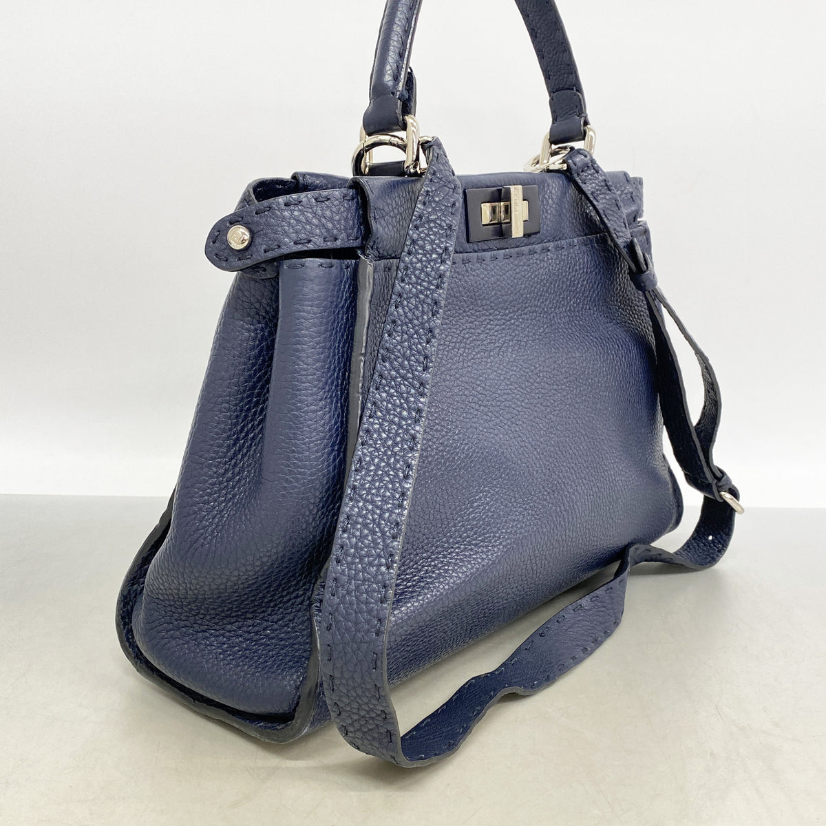 【6kd4932】フェンディ ハンドバッグ セレリア レザー ネイビー シルバー金具 2wayバッグ【中古】レディース