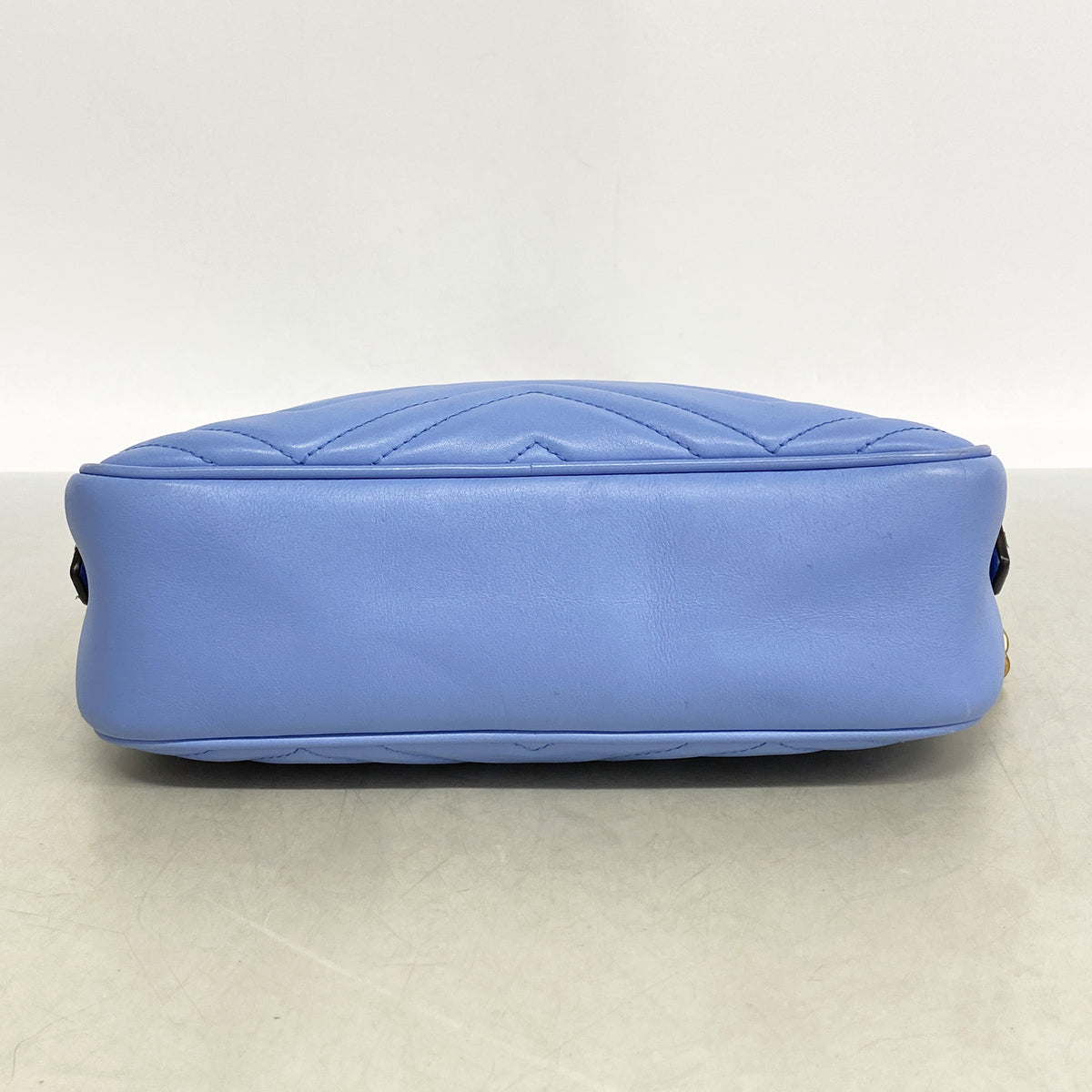 【6kd4946】グッチ ショルダーバッグ GGマーモント 447632 レザー ライトブルー ゴールド金具【中古】レディース