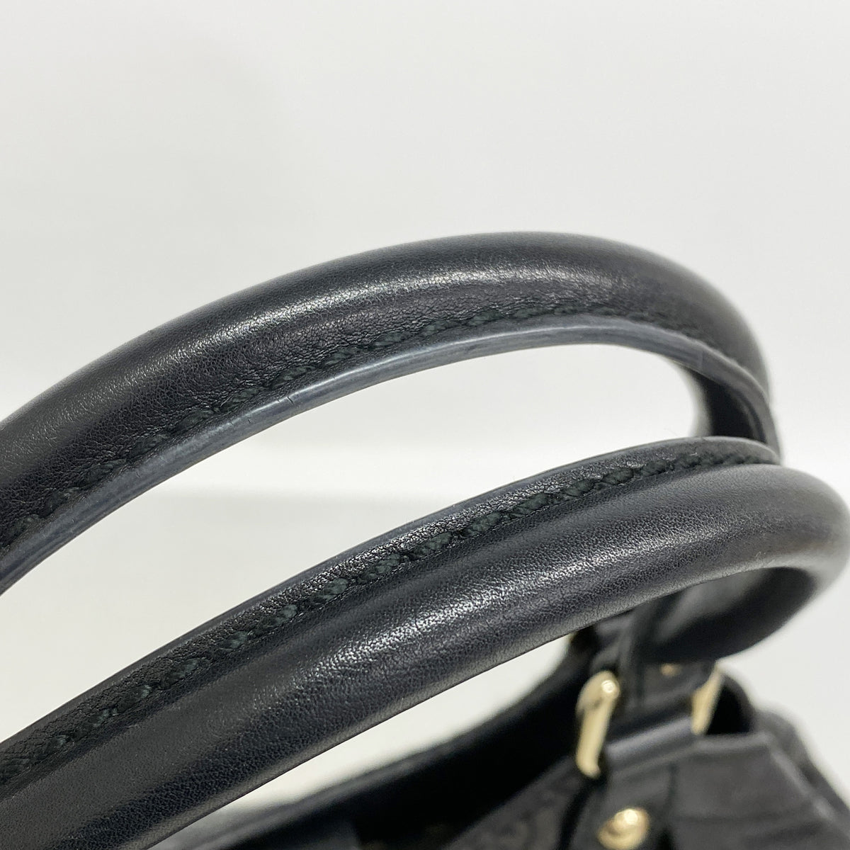 【6kd4966】グッチ ハンドバッグ グッチシマ スーキー 211944 レザー ブラック シャンパンゴールド金具【中古】レディース