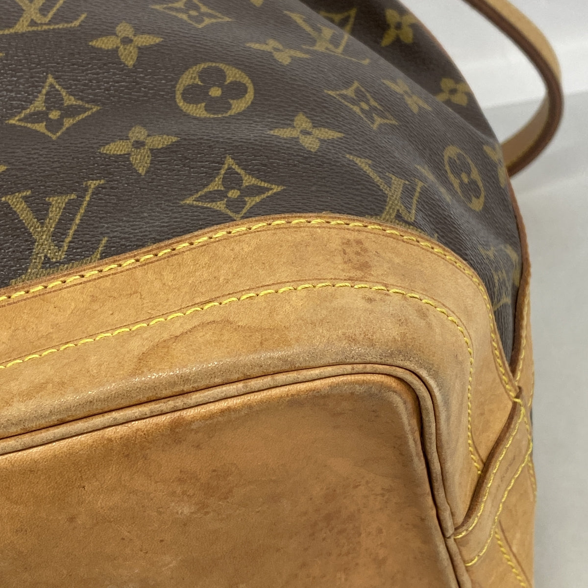 【6kd5007】ルイヴィトン ショルダーバッグ モノグラム ノエ M42224 ブラウン【中古】レディース
