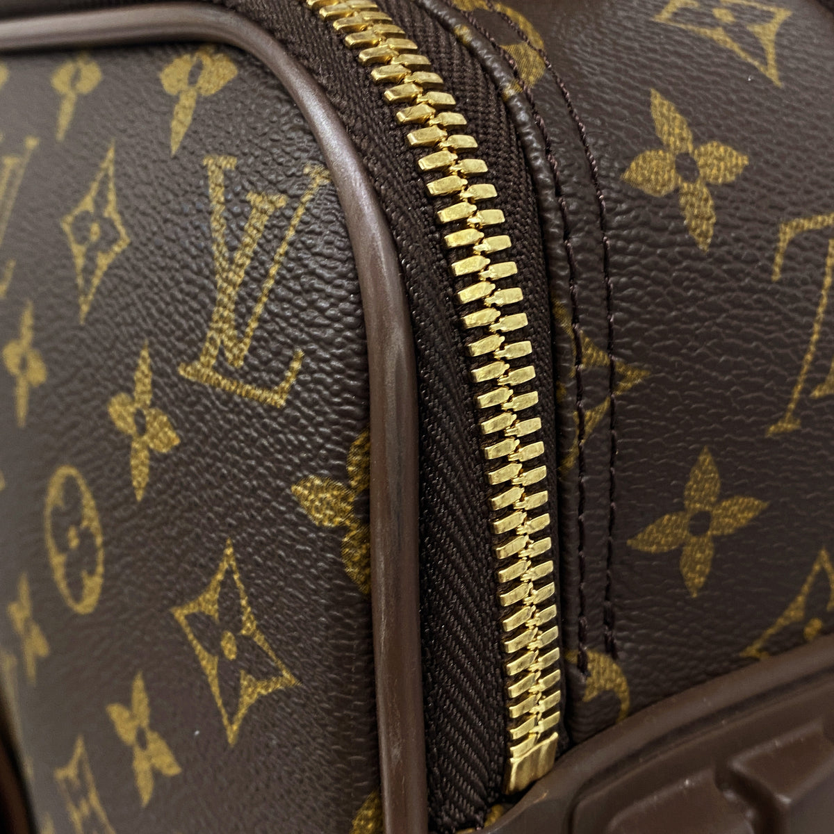 【6kd5036】ルイヴィトン キャリーバッグ モノグラム ぺガス55 M23294 ブラウン【中古】メンズ レディース ユニセックス