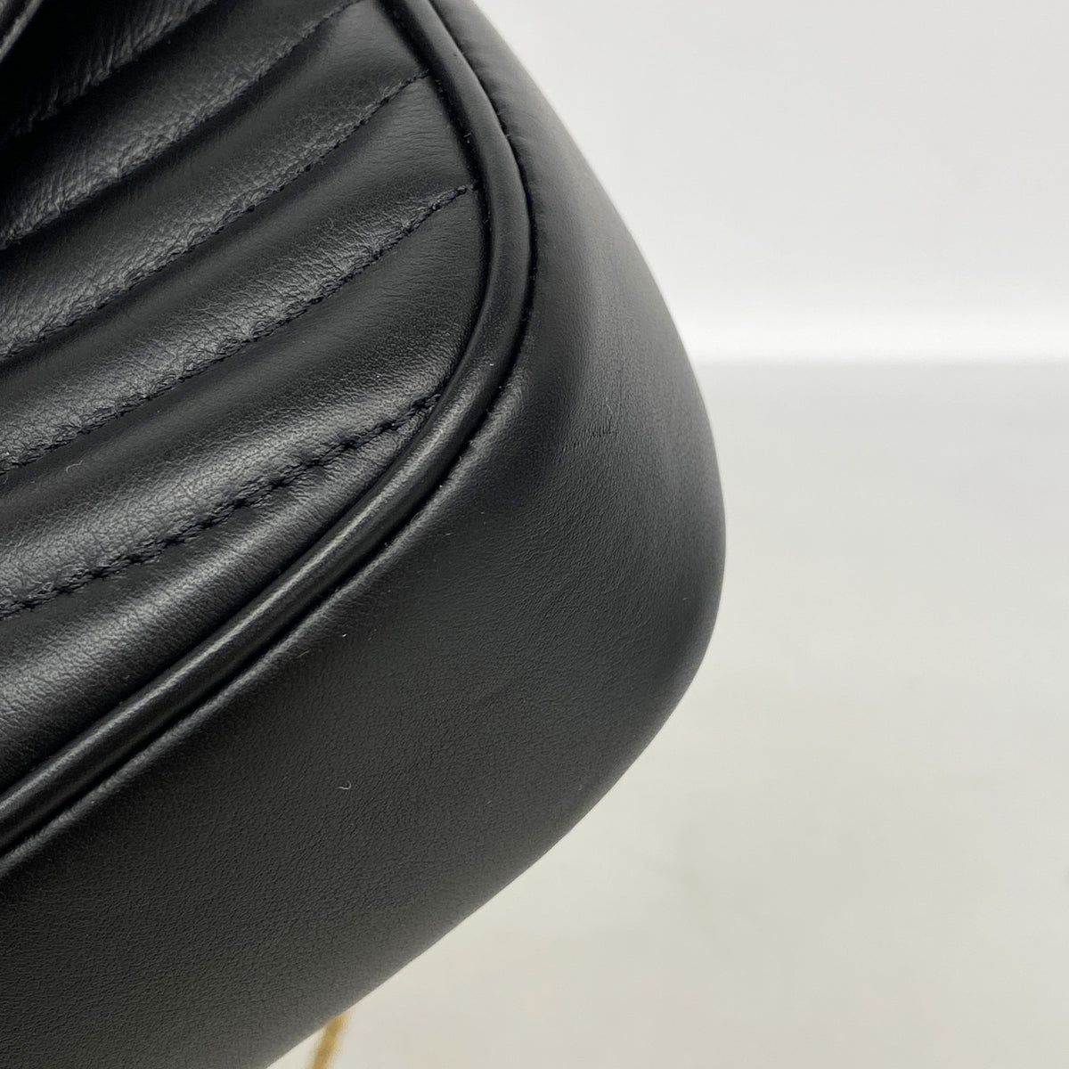 【6ke5040】ルイヴィトン ショルダーバッグ ニューウェーブ ミュルティポシェット M56461 ブラック 2wayバッグ【中古】レディース