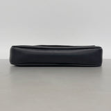【6ke5115】グッチ ショルダーバッグ ソーホー 536224 レザー ブラック ゴールド金具【中古】レディース
