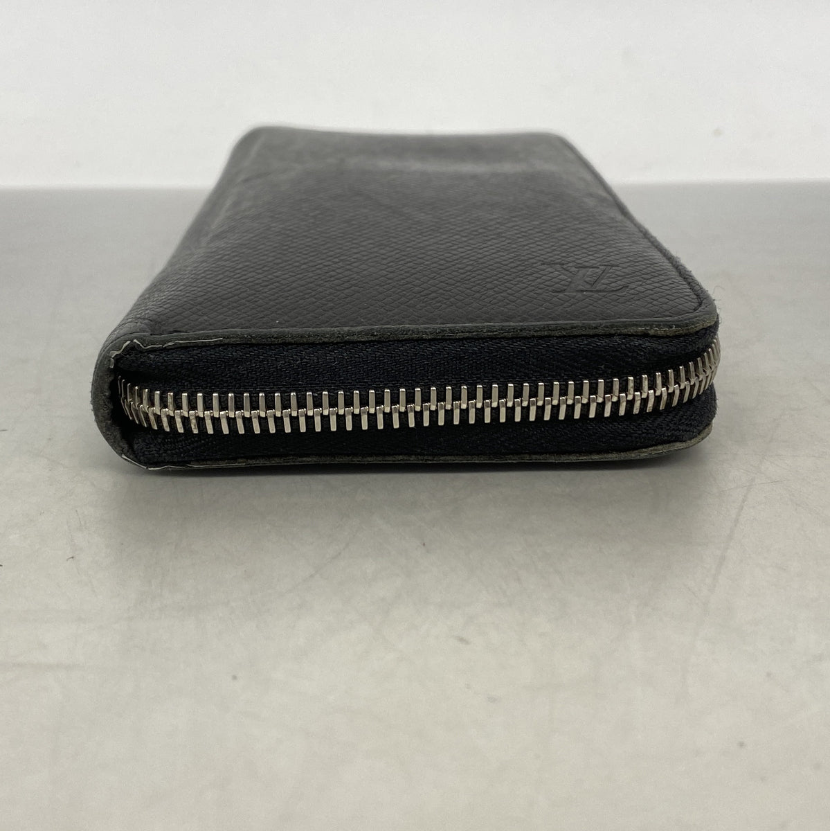 【6ke5129】ルイヴィトン 長財布 タイガ ジッピーウォレットヴェルティカル M32822 アルドワーズ【中古】メンズ