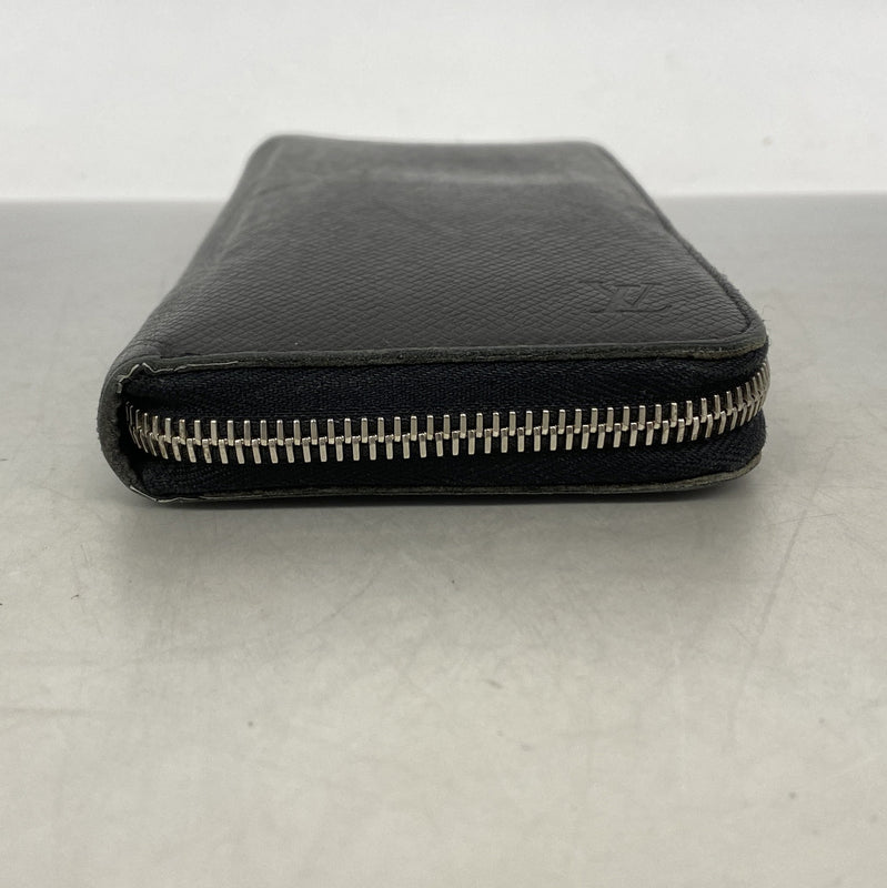 【6ke5129】ルイヴィトン 長財布 タイガ ジッピーウォレットヴェルティカル M32822 アルドワーズ【中古】メンズ