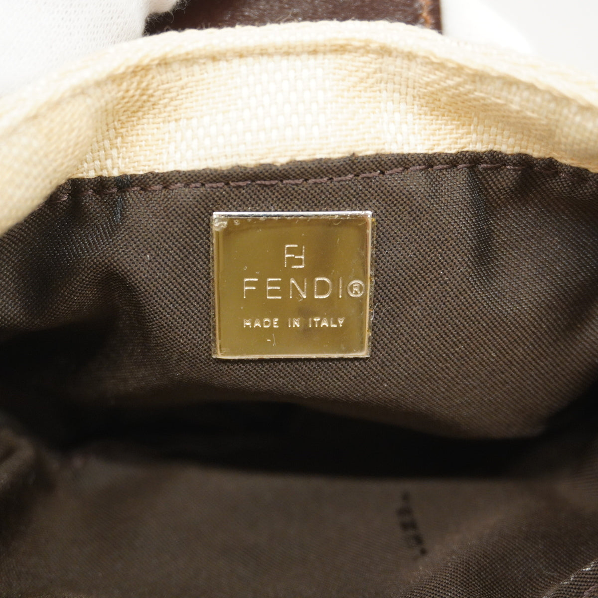 【6ke5145】フェンディ ハンドバッグ ズッカ ミニクロワッサン キャンバス ベージュ シルバー金具【中古】レディース